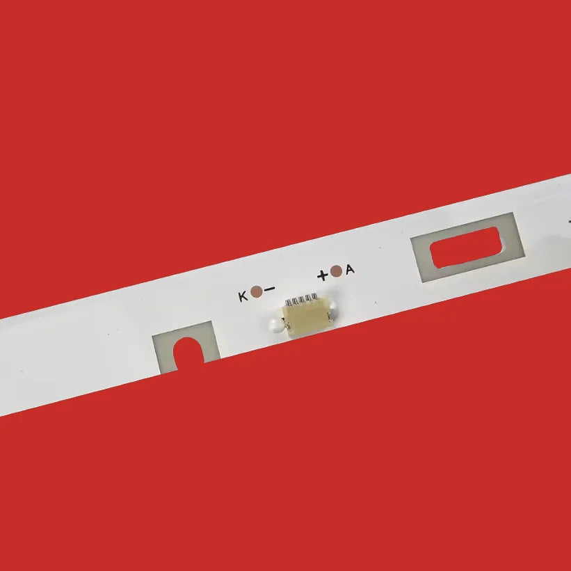 barres lumineuses led blanc rouge fond surface lisse industrielle 7leds 755mm 3v