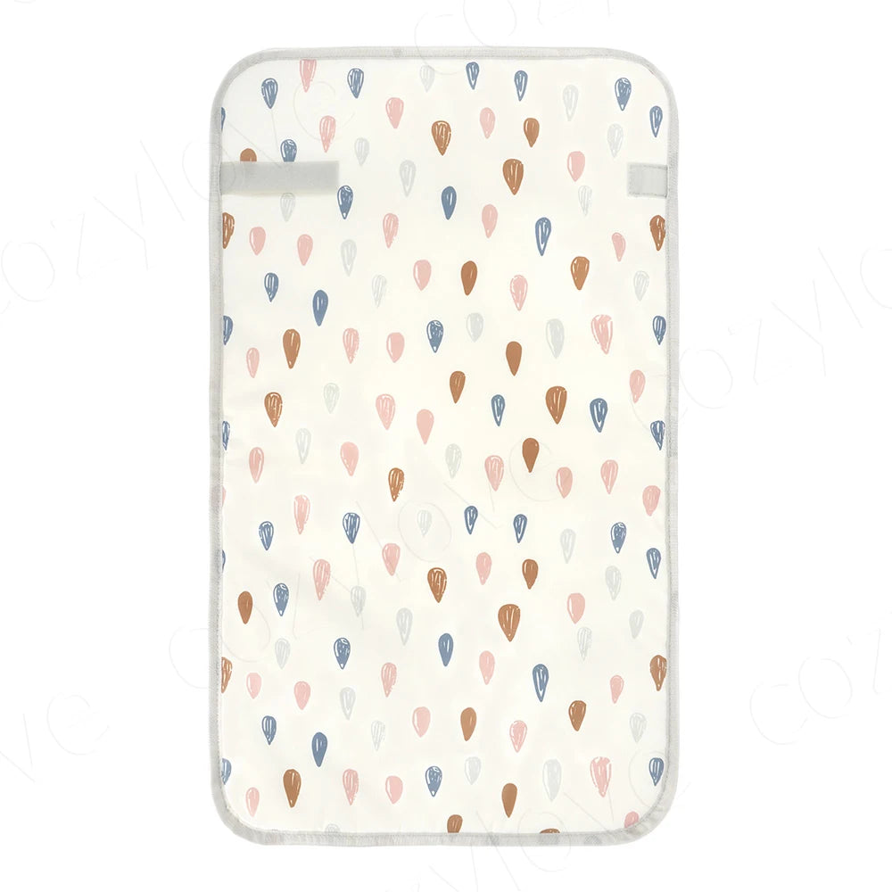 tapis changement bébé bleu marine points blancs moderne pratique imperméable réutilisable portable adhésif fixations