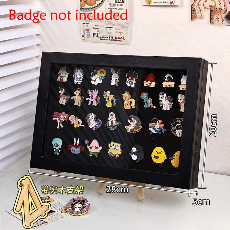 présentoir porte badges acrylique réutilisable contemporain bois marron noir clips badges