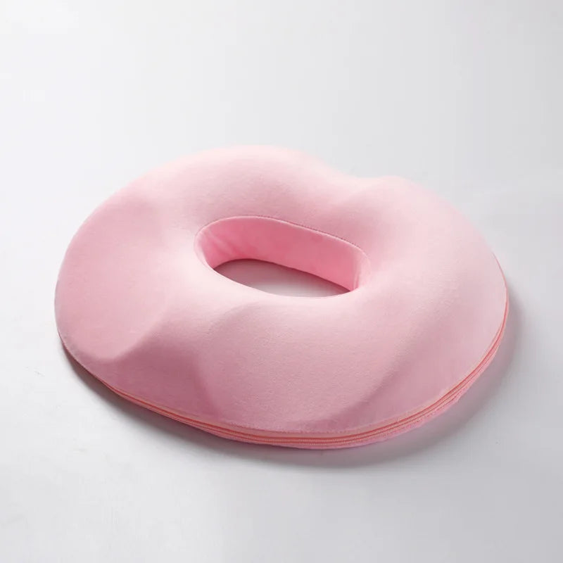 coussin donut mousse mémoire forme bague velours bleu adhésif soulagement hémorroïdes coccyx voyage confort