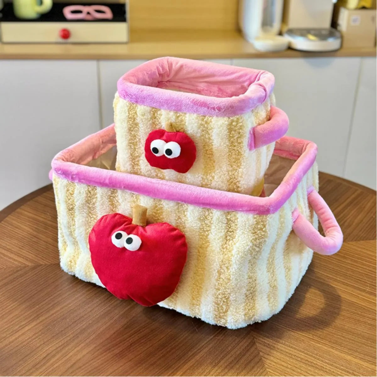 boîtes rangement pliables polyesters respectueuses environnement rose jaune vert rayures horizontales peluche douce poignées