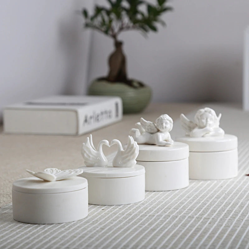 boîtes bijoux rondes céramique blanc anges papillons classiques rangement maison