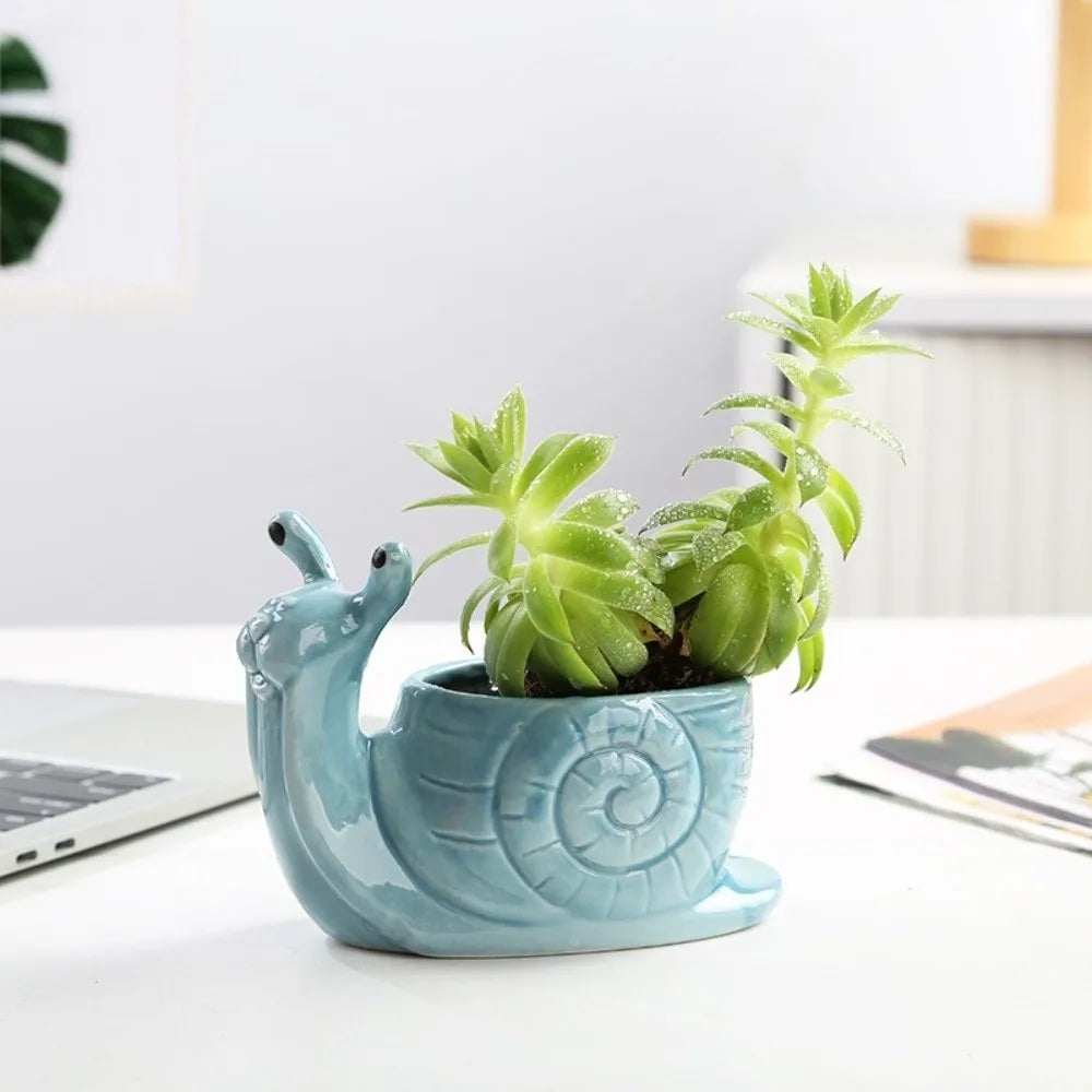 cache pot escargon sculpté créatif animalier jaune vert bleu rouge blanc maison