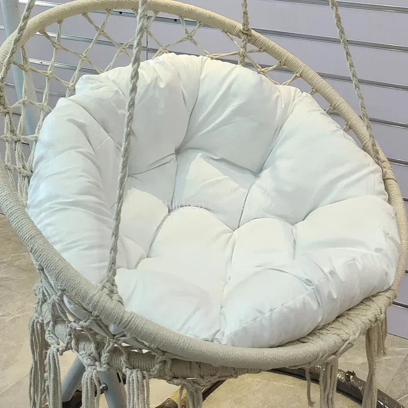 Coussin rond rouge pour chaise de jardin en osier