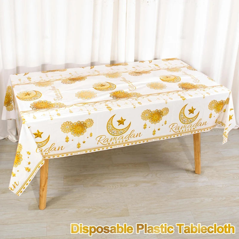 nappe table ramadan islamique motifs dorés étoiles lanternes fleurs İslam deco fête İslamique