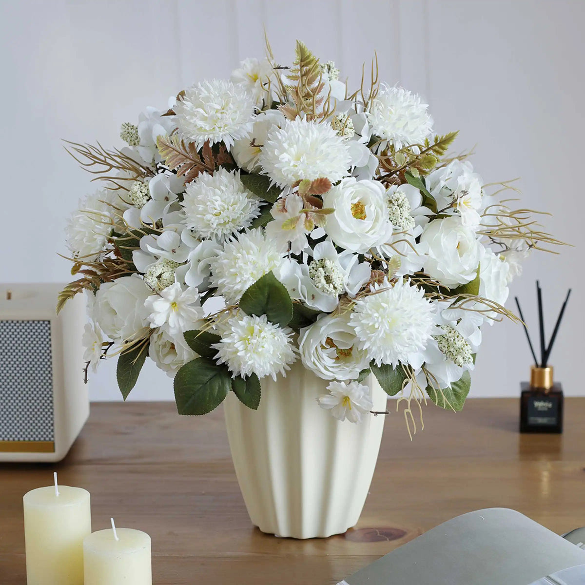 bouquet fleurs artificielles rose orange violet rouge blanc décoration intérieure vase floral champêtre