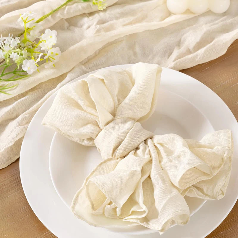 serviettes pliées crème plissées moderne lot table mariage fêtes extérieur