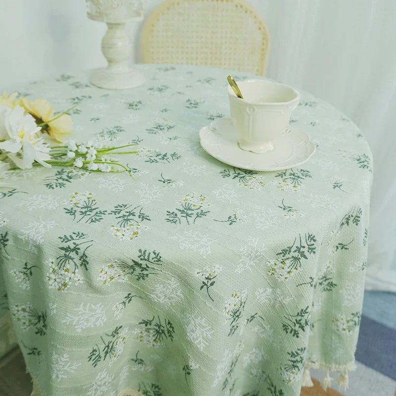 nappe table coton verte motifs floraux semi transparente classique rustique pâques noël