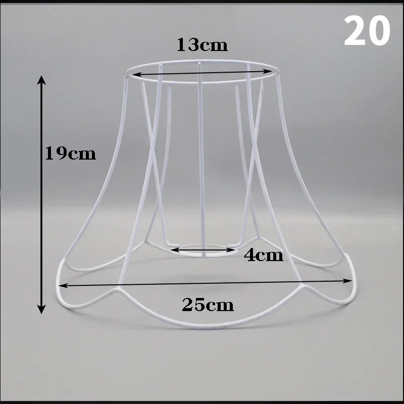 support lampe moderne grille fleurs blanc opacité bricolage fixations invisibles abat jour