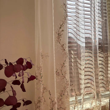rideau broderie florale dentelle beige rose vert classique romantique semi transparent fenêtre salon