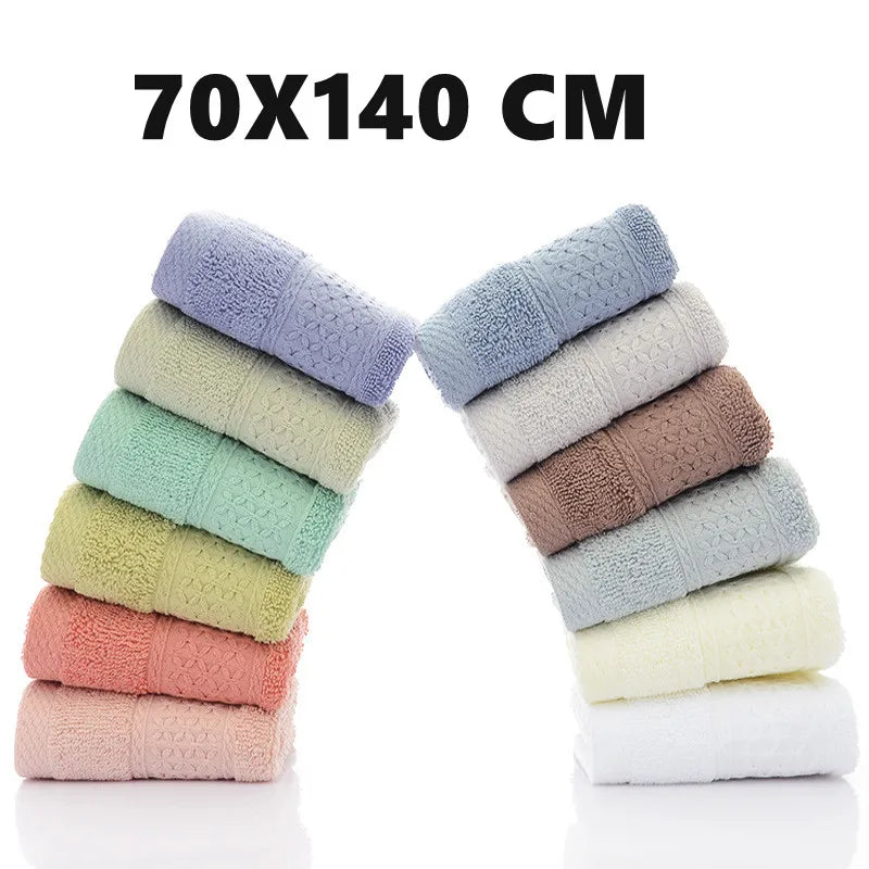 serviette bain coton épais texture tissée motif géométrique clips bois salle bain