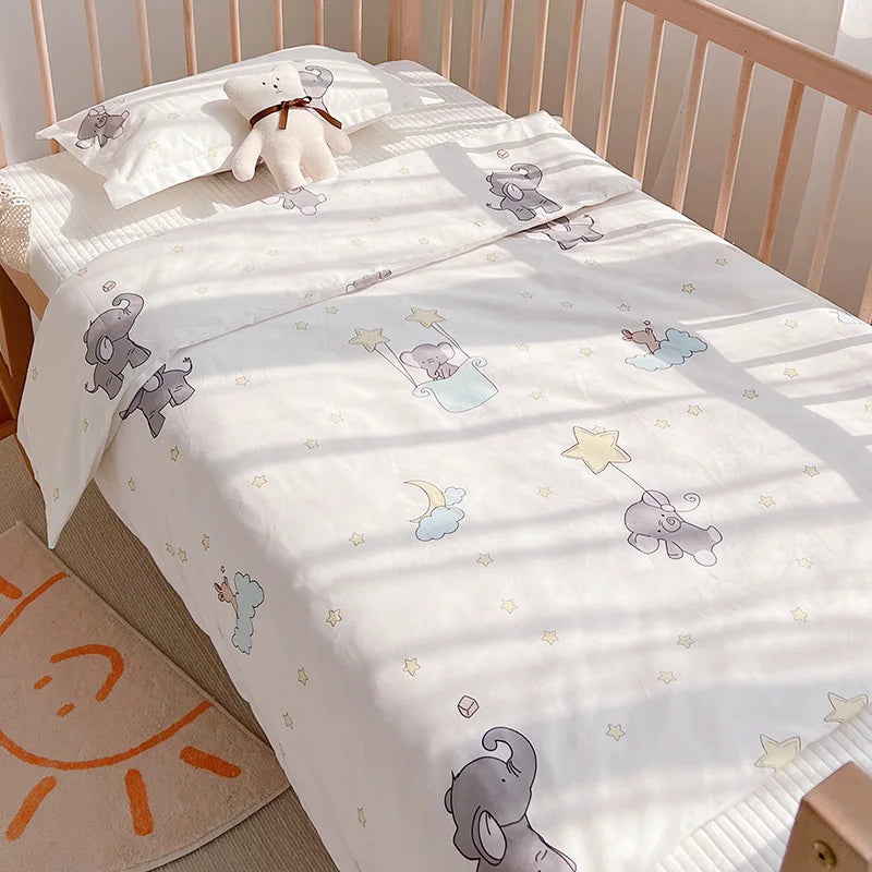 ensemble literie bébé drap plat couette oreiller motifs dessins animés couleur beige panda animaux
