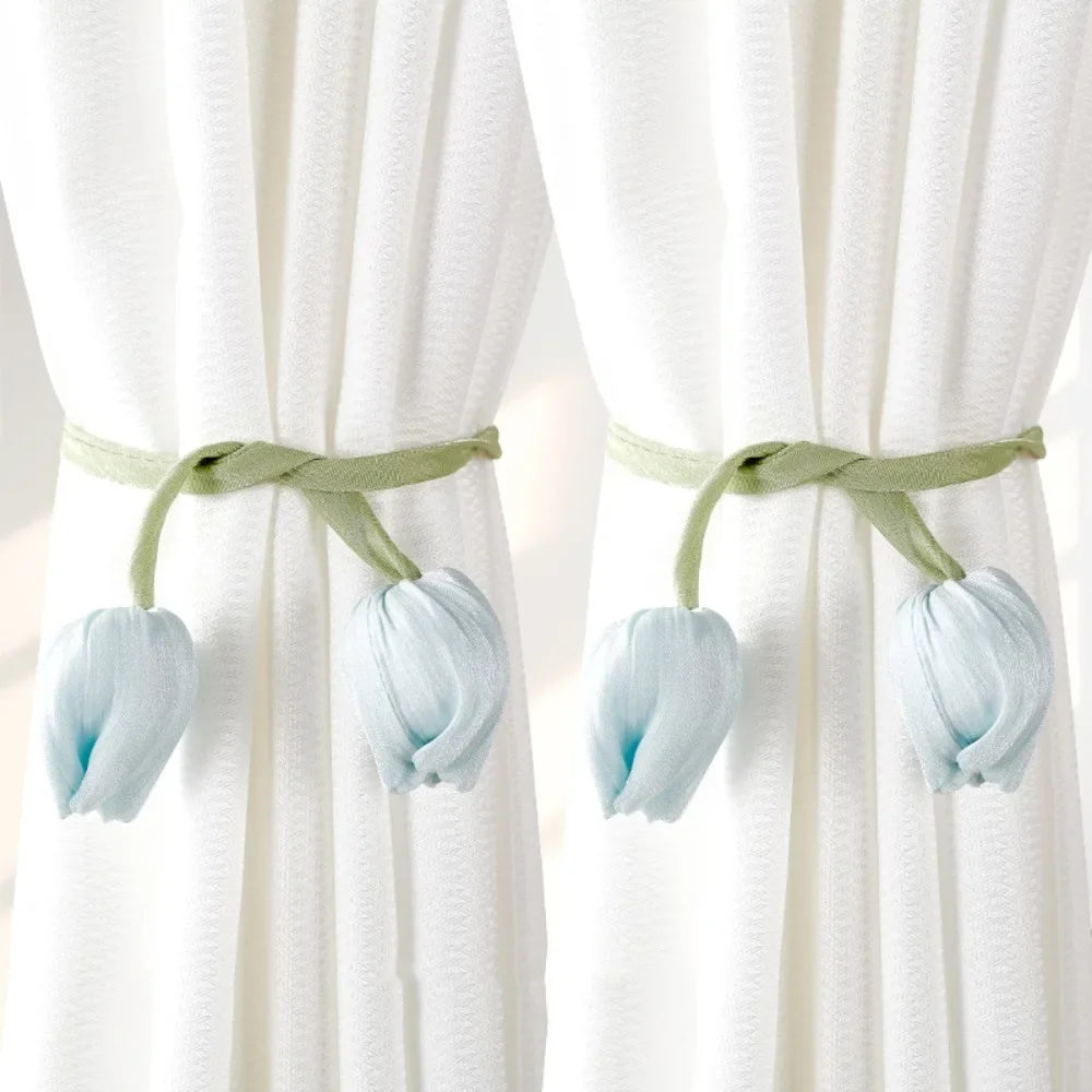 rideau accessoire tulipes fleur vert clair rose pâle violet bleu moderne décoratif fixations invisibles