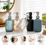 distributeur savon liquide bleu clair moderne texture géométrique noir gris