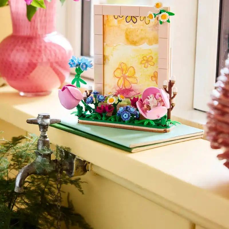 cadre photo fleurs pièces lego beige rose vert bleu jaune