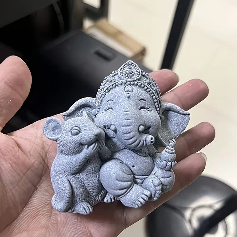 figurine éléphant gris artisanal texture granulée décoration maison prière collection deco intérieure statuette