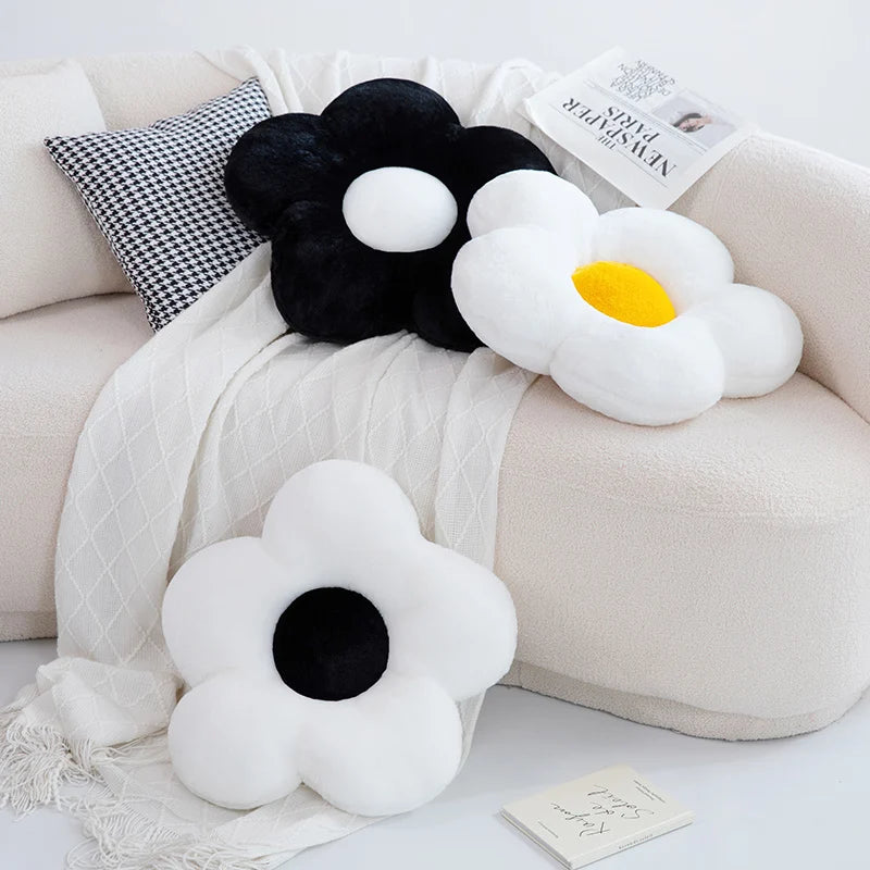 coussin décoratif peluche douce forme fleur blanche noire canapé lit