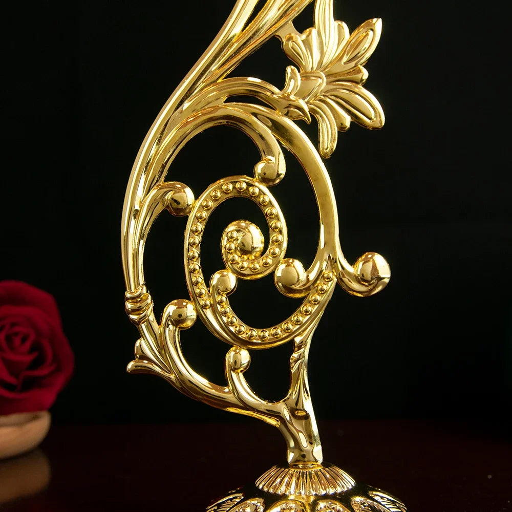 porte plante métal doré floral sculpté classique baroque chaîne pendante