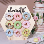 support mural bois donuts multicolores modernes anniversaire mariage événements festive minimaliste