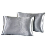 housses coussin satinées bleu marine pièces moderne literie opaques fixations