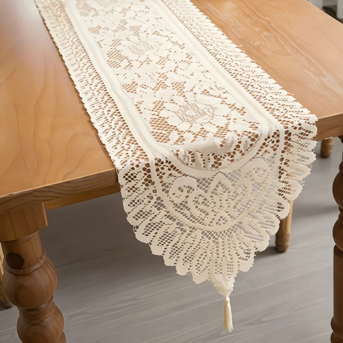 nappe dentelle motif floral transparent vintage rustique table noël