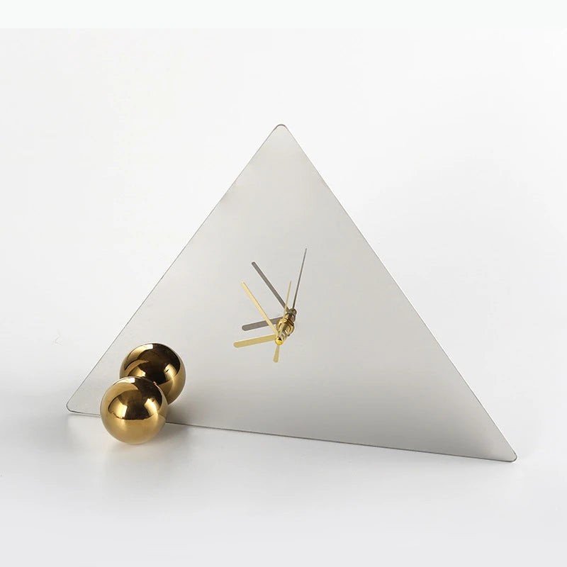 horloge triangle moderne argentée dorée murale adhésive aiguille automatique minimaliste métal
