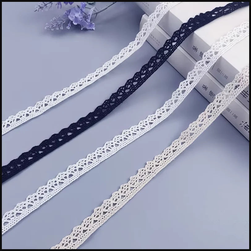 ruban dentelle coton blanc noir motifs floraux classique décoration mariage colis artisanat