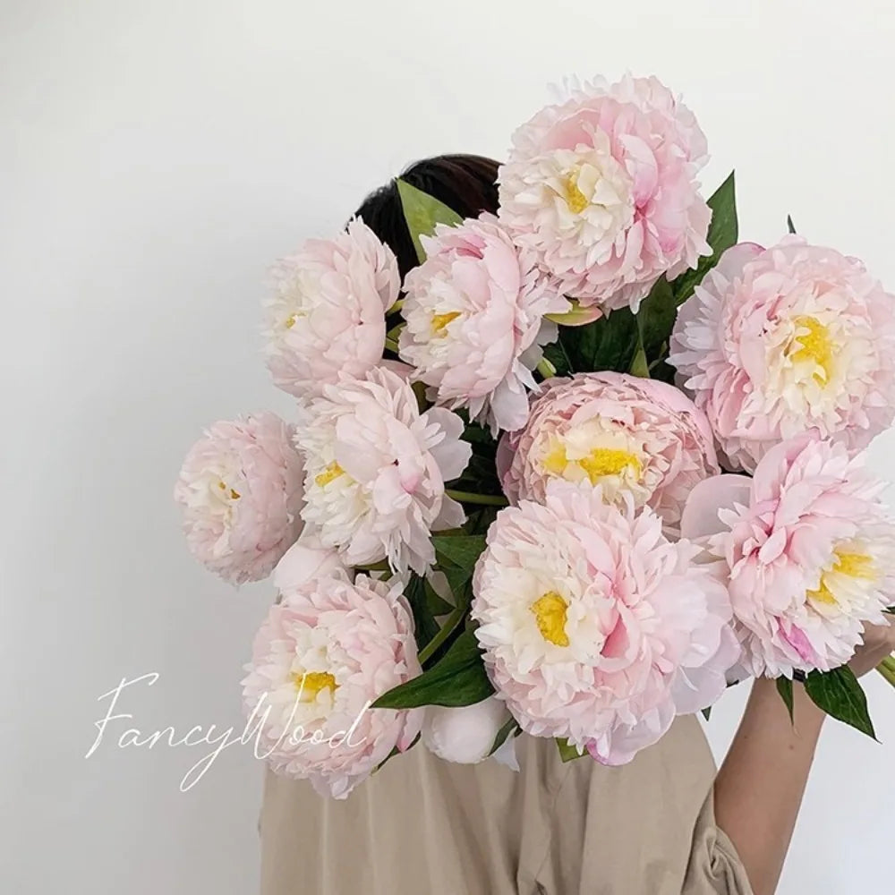 bouquet fleurs artificielles pivoines blanc rose clair vert classique décoration intérieur anniversaire baby shower