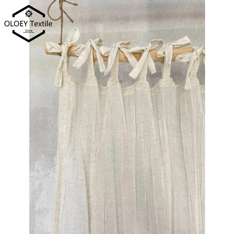 rideau moderne minimaliste beige clair rayures fines semi transparent fenêtre