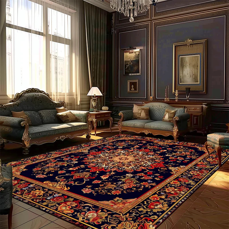 Un magnifique salon aux couleurs chaudes et élégantes, avec des meubles luxueux, de belles fenêtres et un somptueux tapis oriental qui ajoute une touche d'authenticité à cette pièce.