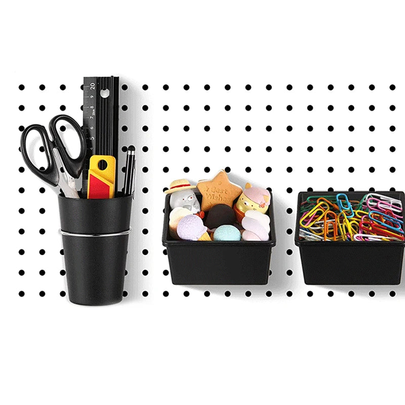 boîtes rangement noir clips métalliques organisation outils atelier garage moderne utilitaires.storage efficient petite pieces