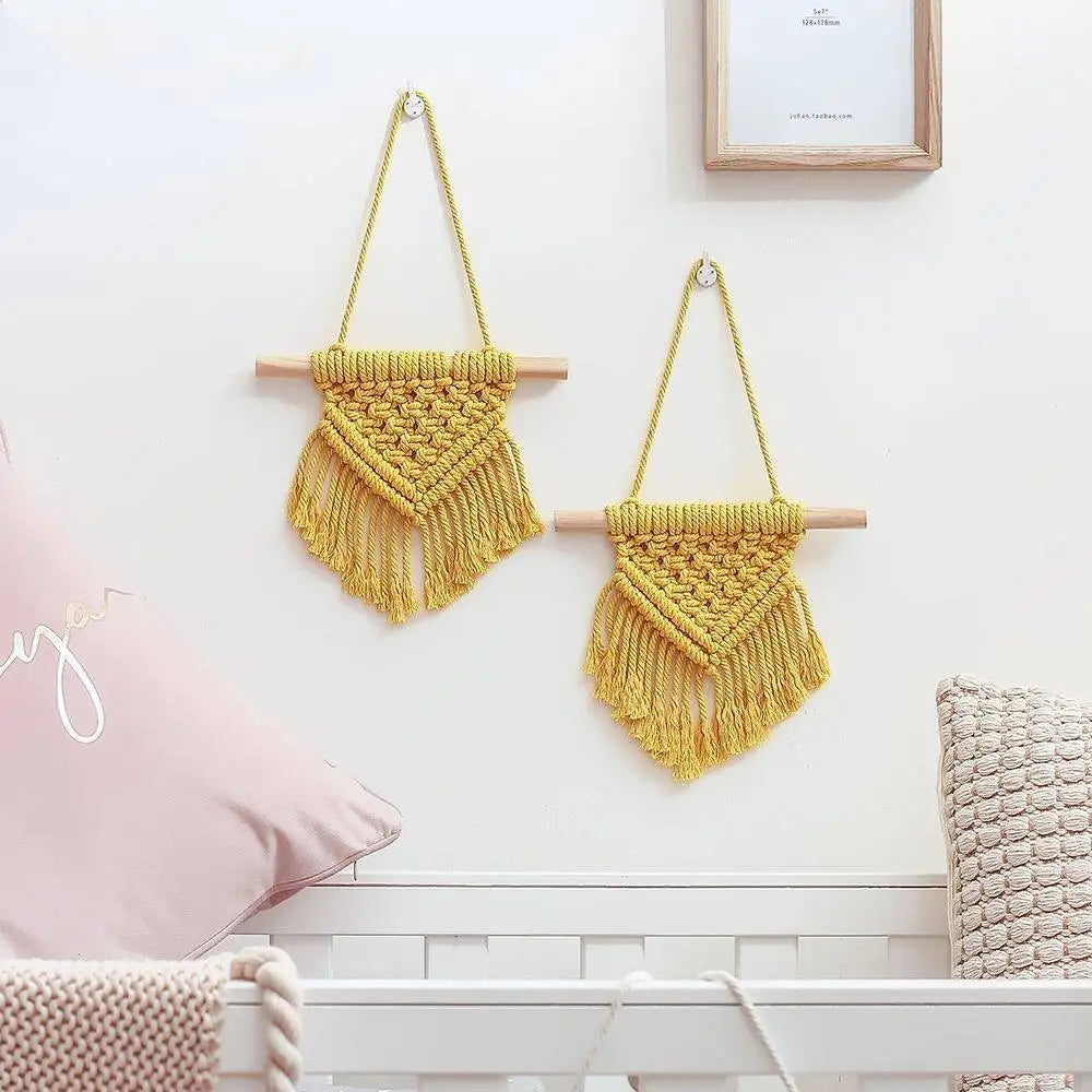 tapisserie macramé jaune franges bohème moderne coton tiges bois opaque