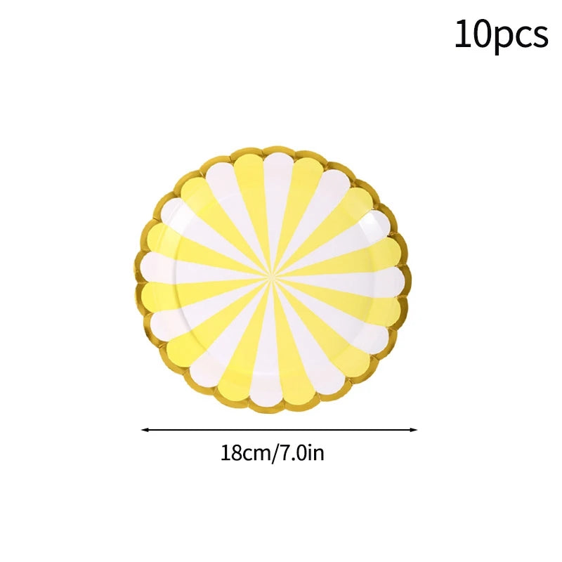 assiettes gobelets papier jetables motifs floraux fête anniversaire mariage décoration