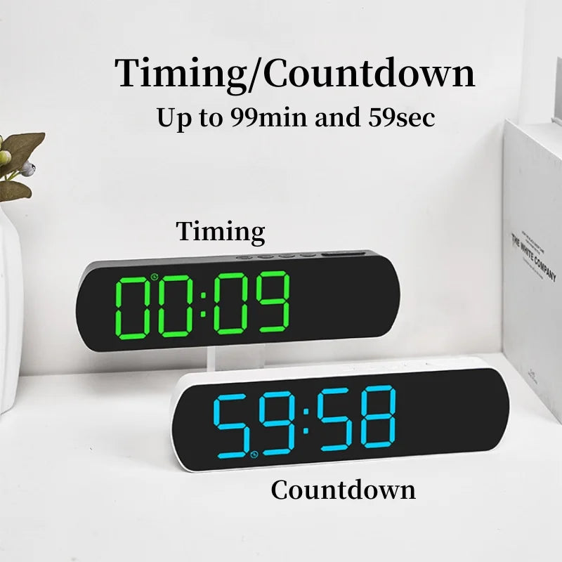 horloge numérique moderne affichage LED noir vert blanc calendrier automatique nocturne