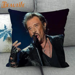 coussin carré moderne homme cheveux blond opacité noir bracelet cuir décoration chambre ornementalité universel