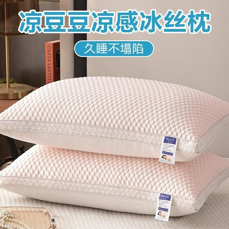 oreiller fleur torsadée velours polyester coton plis modernes gris blanc rose bleu fixations DOWNQUILT