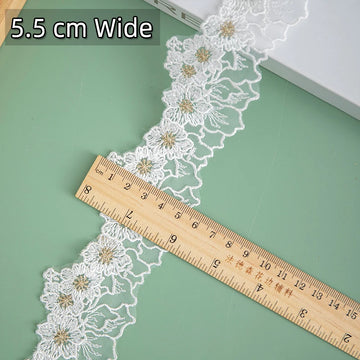 ruban dentelle fleurs motifs floraux élégants mariage blanc rose bleuclair translucide