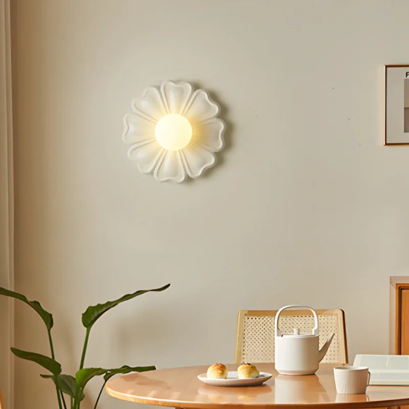 Détail de la lampe fleur LED avec abat-jour en fer
