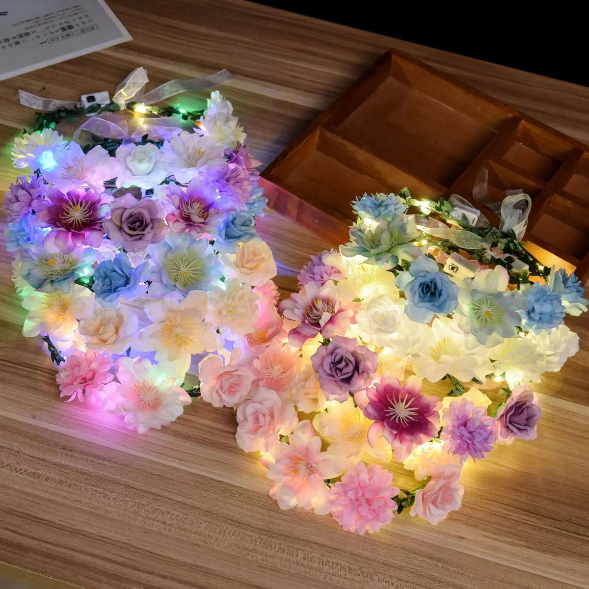 couronne fleurs lumineuses rose blanche bleue violettes vertes occasion fête anniversaire mariage noël boho