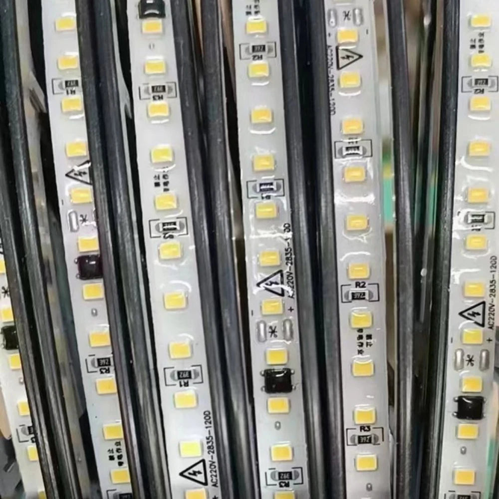 Bande lumineuse LED 220V pour décoration intérieure