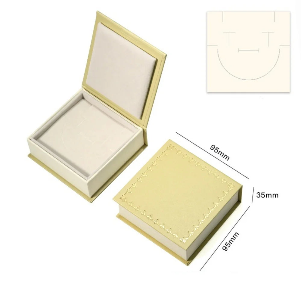 boîtes bijoux vert clair rose pâle boîtes rangement classique bordure dorée colliers boucles d'oreilles