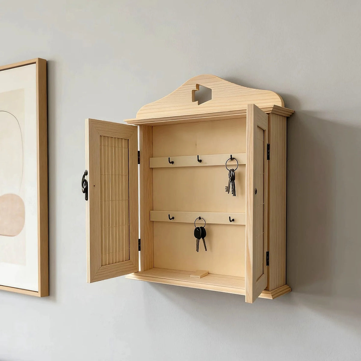 porte clés armoire murale rustique bois lattes verticales crochets clés accrochées champêtreintérieur rangement bijoux