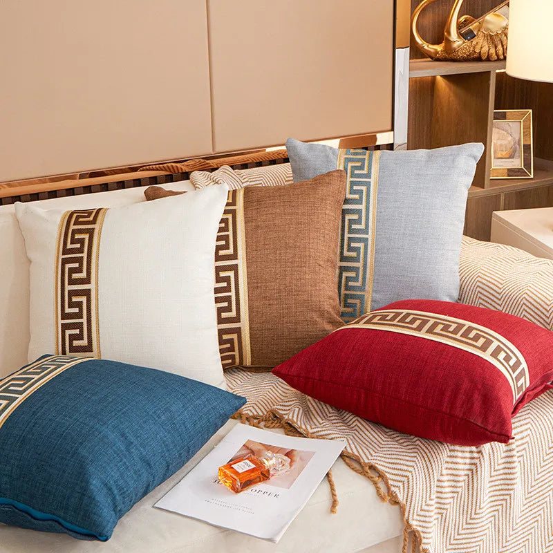 coussin oblong moderne motif géométrique doré rouge marron blanc bleu 45x45cm amovible lavable adultes