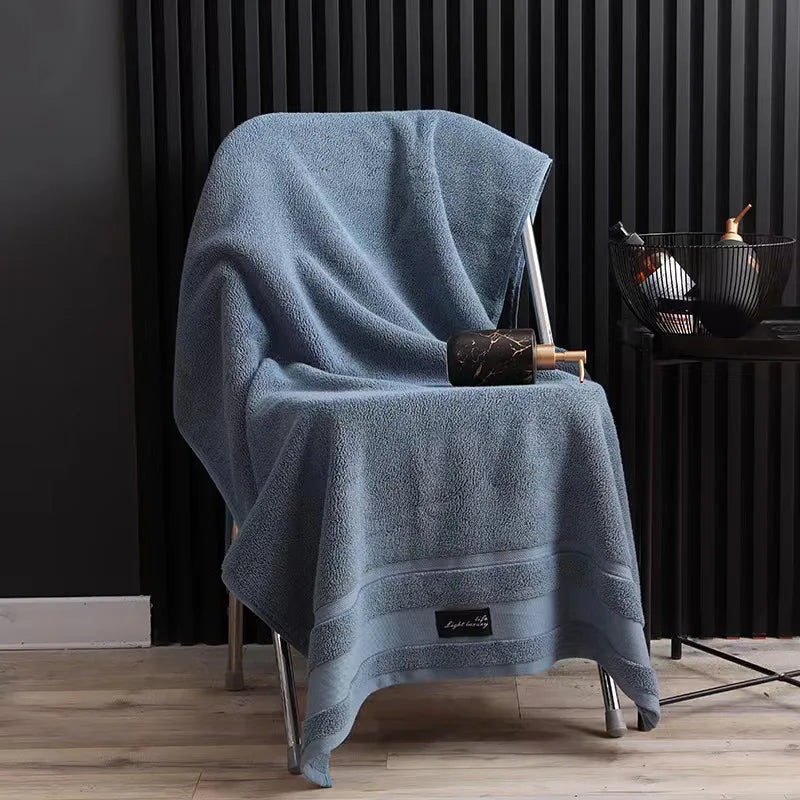 serviettes bain coton gris blanc bleu modernes élégantes absorption durable machine toilette simple