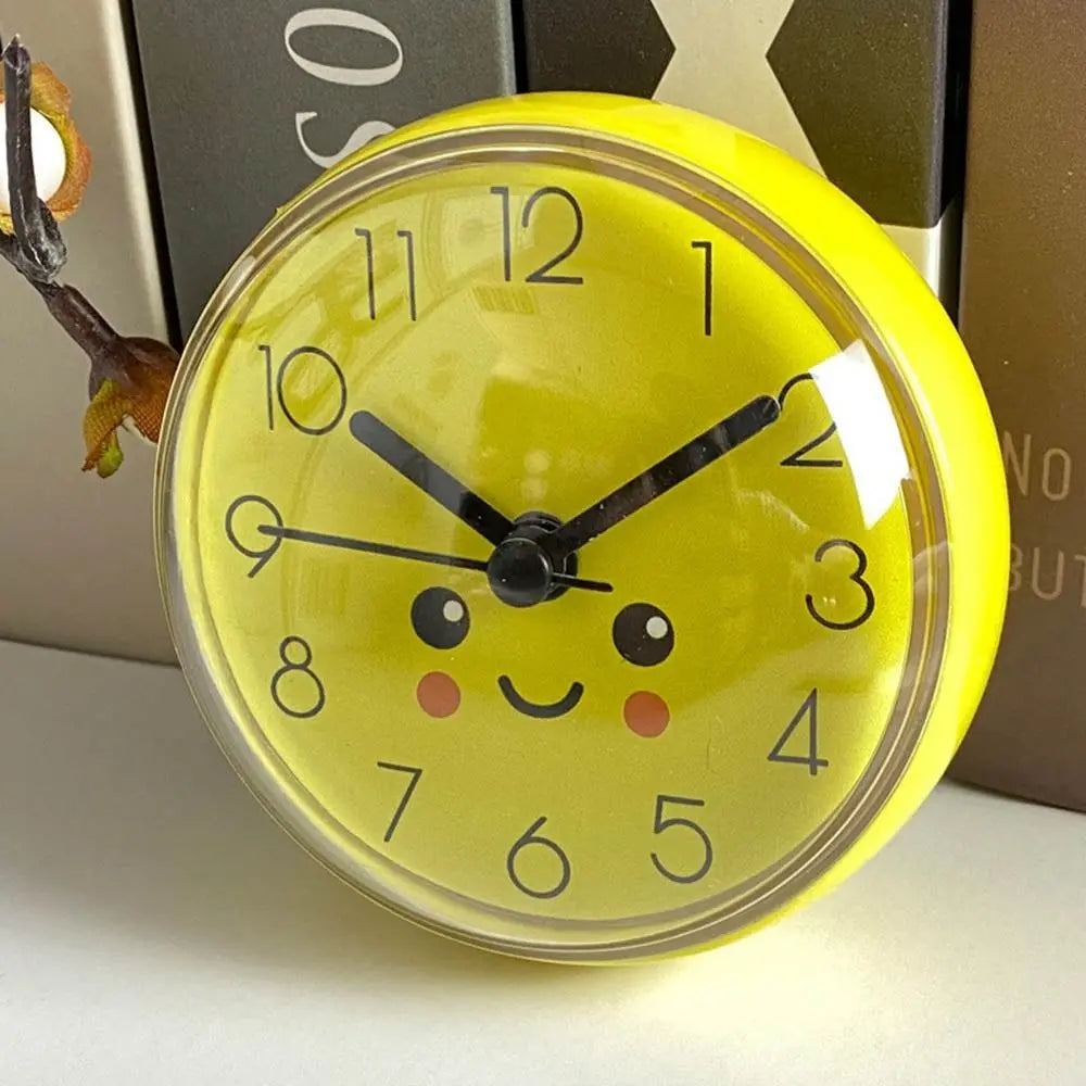 horloge murale decorative chiffres arabes personnages ours mouton verre transparent boite opaque enfantin adorable