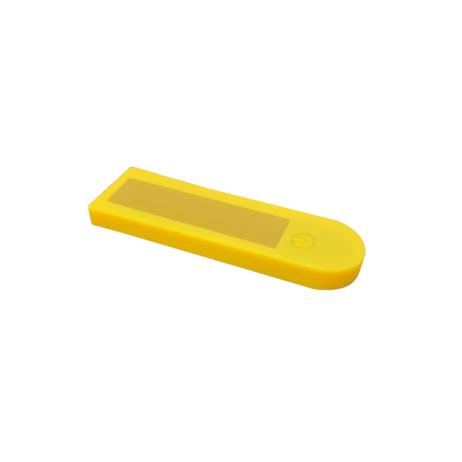 coque protection scooter silicone étanche clips noir blanc jaune rouge moderne fonctionnel