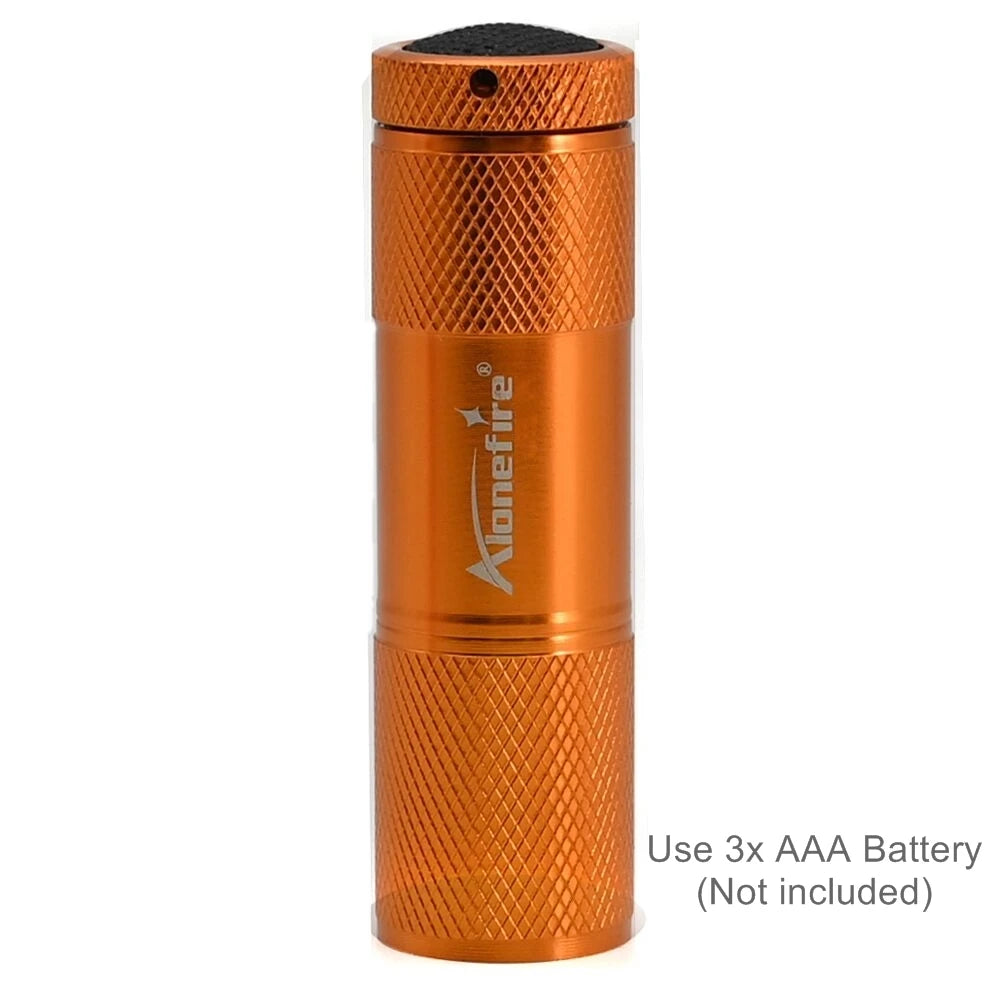 torche poche led mini portable rechargeable noir rouge utilitaire compact aluminium