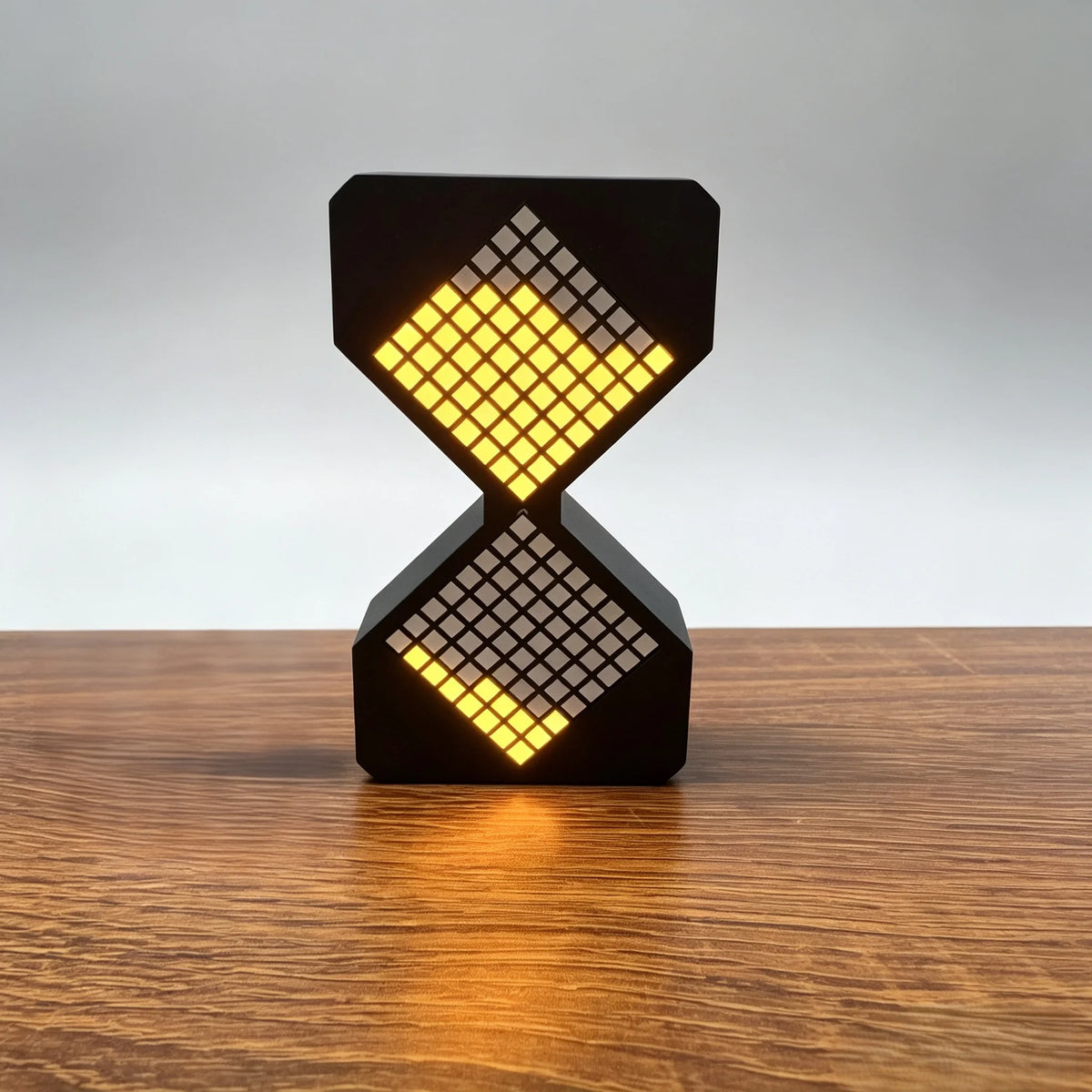 horloge led pixelée moderne minimaliste blanc noir ajustement luminosité affichage temps switch charge cabled