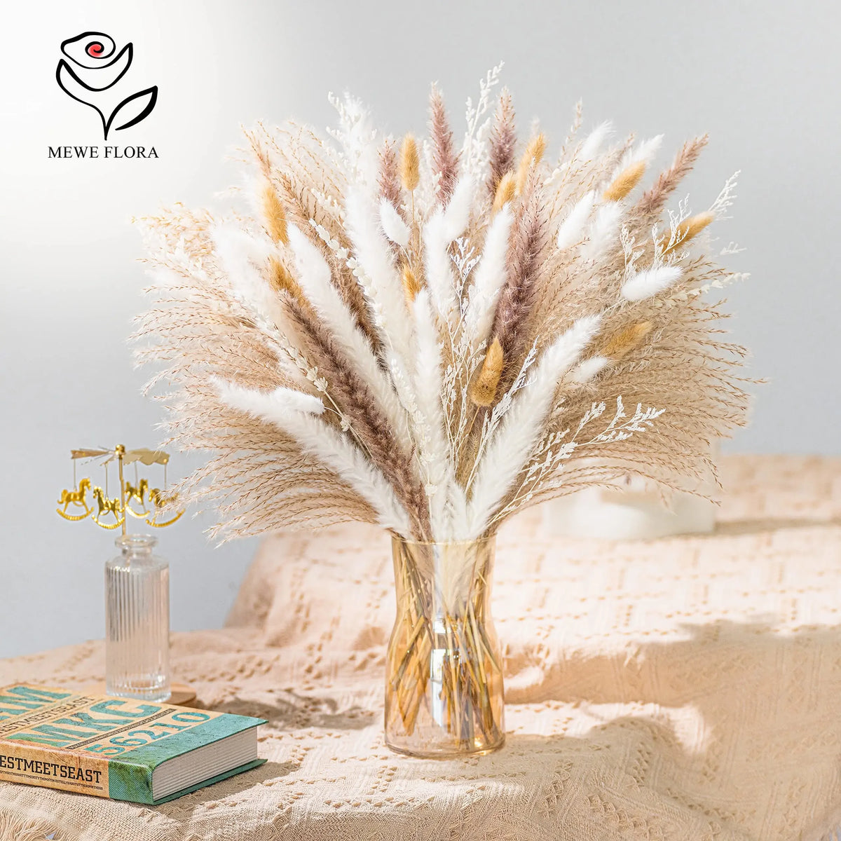 bouquet pampas blanc beige doré naturel romantique vase décoration maison anniversaire