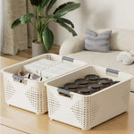 paniers rangement plastique perforé moderne poignées beige clair empilables cuisine